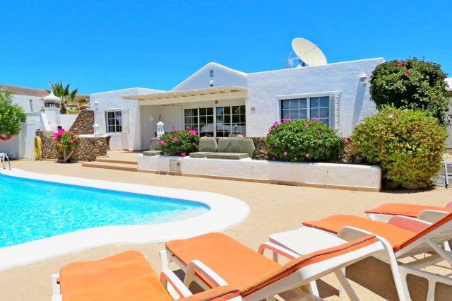 4 Bed Property For Sale In Playa Blanca Lanzarote Spain