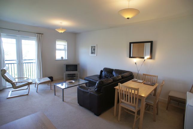 68, Oxclose Park Gardens, Sheffield photo 2