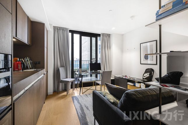 Flat for sale in Casson Square, Waterloo