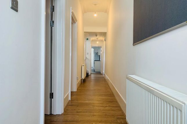 Thumbnail Property to rent in Hermitage Road, London