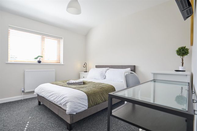 32 Sumpter Road 23.Jpg