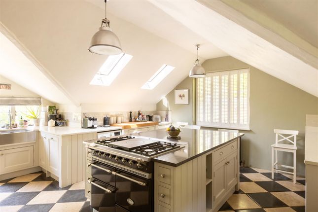 Highland Cottage, Broomehall Road, Coldharbour photo 2