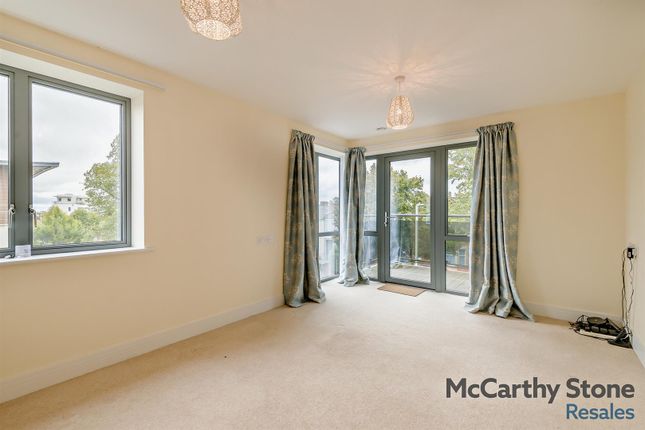 8663829-Interior09-800.Jpg