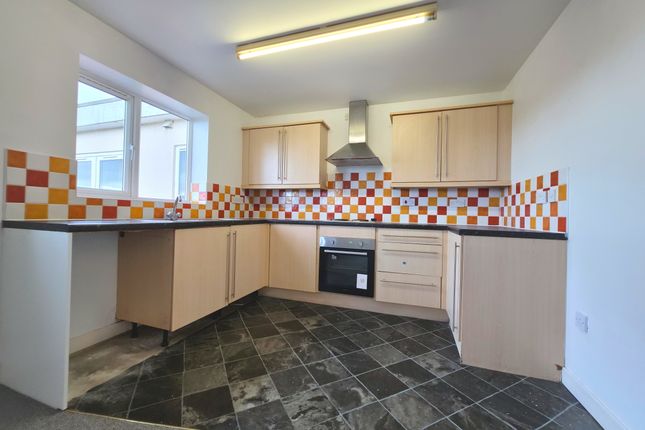 Flat 8, The Place, 72-74 Corporation Street, Stoke-on-Trent photo 3