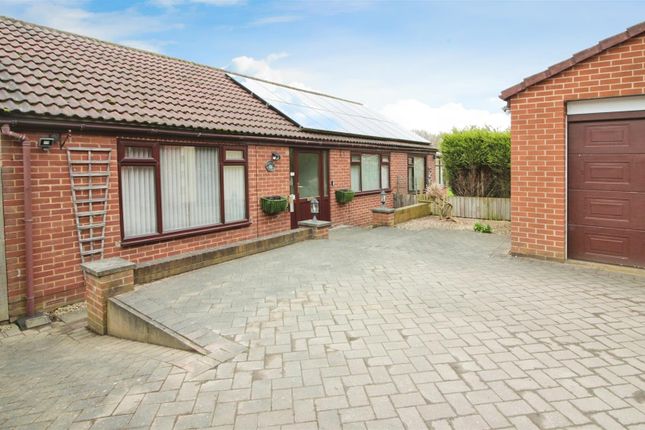 Thumbnail Detached house for sale in Carr Lane, Carlton, Wakefield