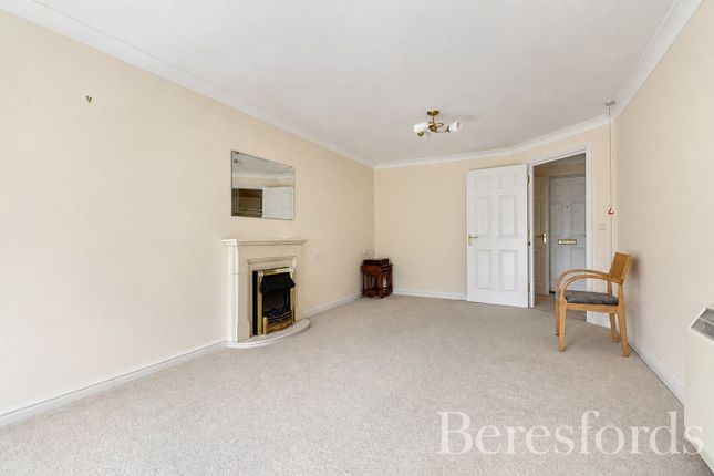 Flat 33, Cooper Court,, Spital Road, Essex photo 3