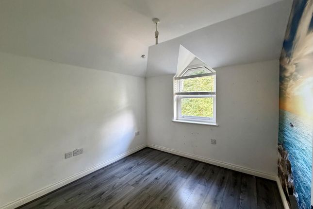 Flat 12, Preston Court, 30, Upper Avenue, Eastbourne photo 3