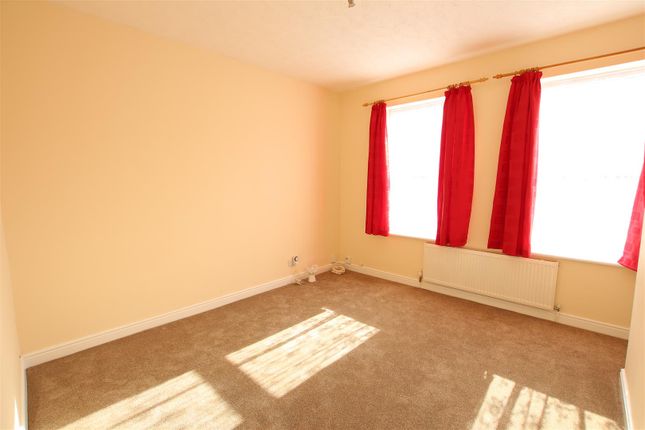 87, Derby Road, Northampton photo 3