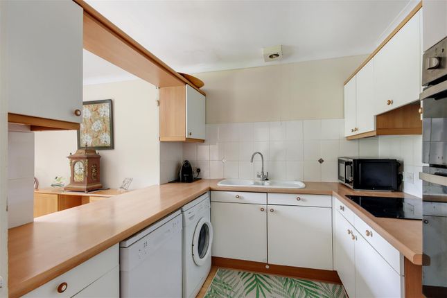 2, Clarendon Place, Sevenoaks photo 4