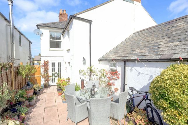 3, Station Road, Buckinghamshire photo 4