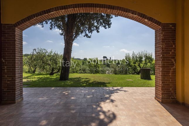 Country house for sale in Via San Piero, Montecarlo, Toscana