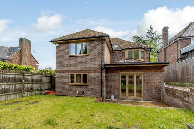 Detached house to rent in Wyatts Road, Chorleywood, Rickmansworth