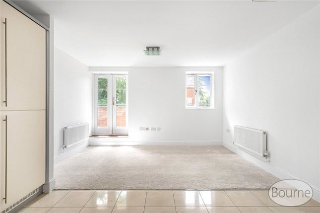 19 Maybury Place, 58, Sandy Lane, Woking photo 4
