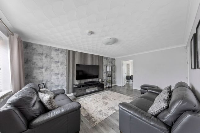 603 Bolton Road, Wigan photo 2