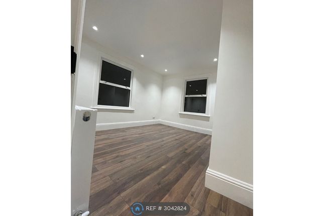 A Vaughan Road, Harrow photo 4