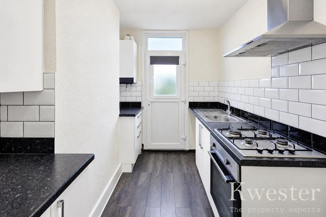 75, Bellevue Road, Southend-on-sea photo 3