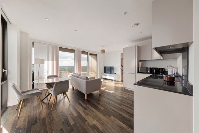 2-bed flat on Cobalt Tower, Moulding Lane, London, £525,000