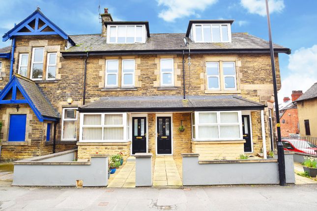 1 bed flat for sale in Forest Avenue, Harrogate HG2