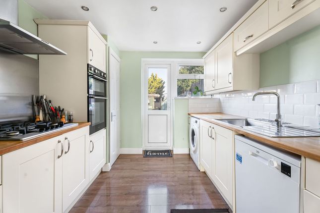 12, Whitby Close, Milton Keynes photo 2