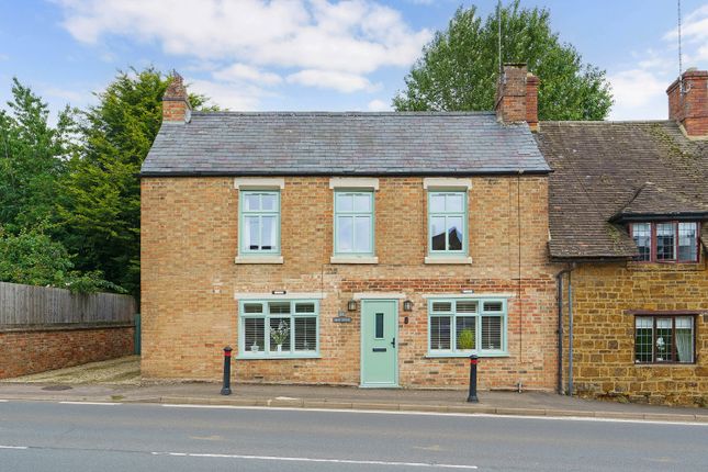 Detached house for sale in High Street, Byfield