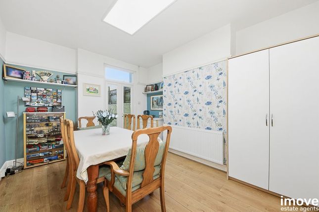 8 Cary Park Road, Torquay photo 4