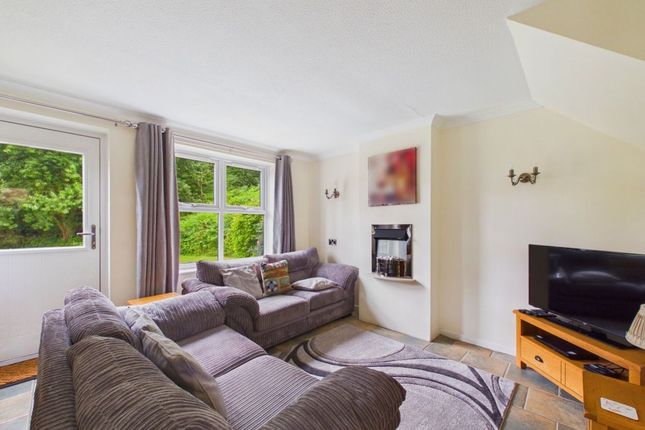 23, Endeavour Court, Larpool Lane photo 3