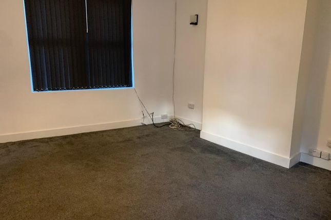 32, Claremont Terrace, Leeds photo 3
