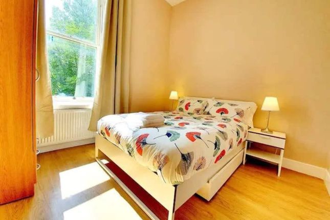 Flat 2/2, 1159, Argyle Street, Glasgow photo 3