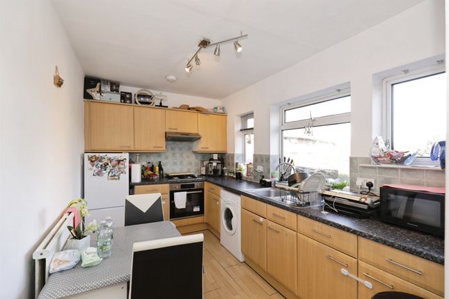 11, Scargill Road, Harrogate photo 3