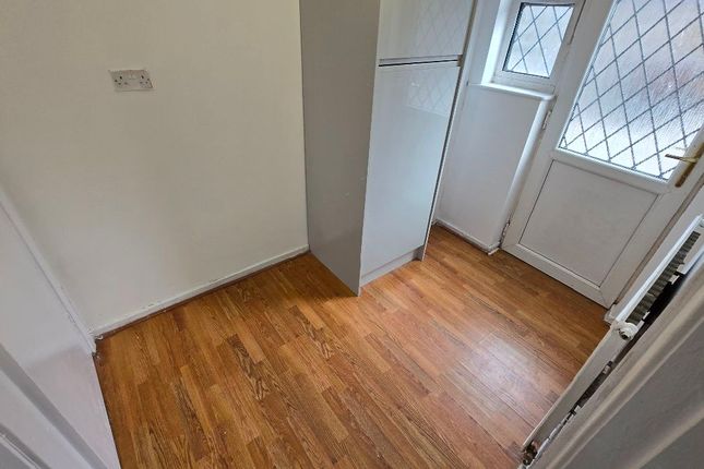 21 Jenny Street, Oldham photo 5