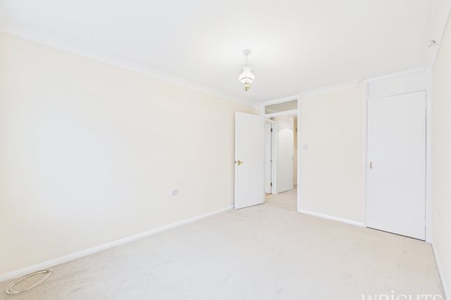 47, Guessens Court, Welwyn Garden City photo 4
