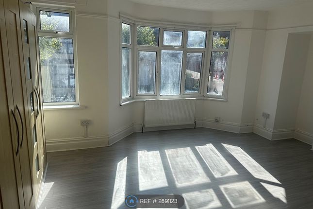Westbourne Road, Luton photo 3