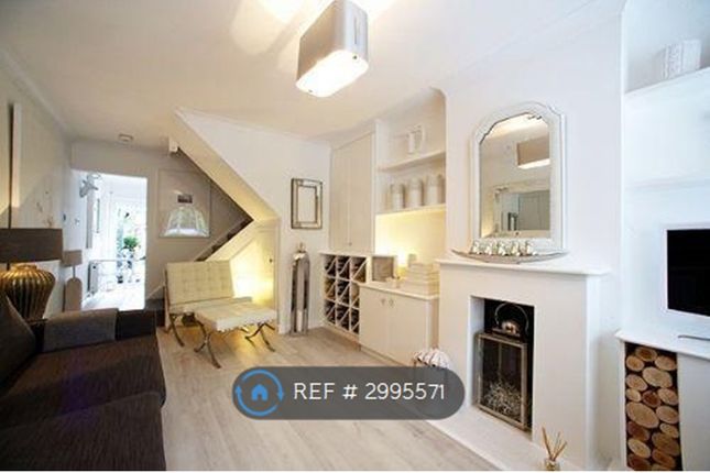 Upper Heath Road, St. Albans photo 2