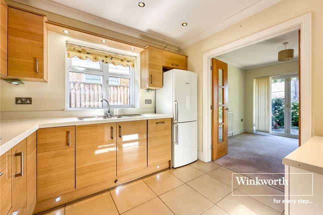 7, Danescroft, 11, Manor Close, Dorset photo 2