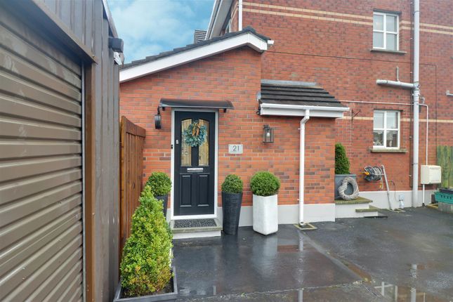 Town house for sale in Whitethorn Avenue, Newtownards