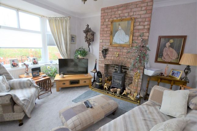 Oakwood Cottage London Road, Crewe photo 2