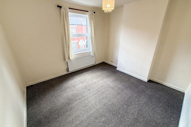24, Lorne Street, Oswestry photo 4