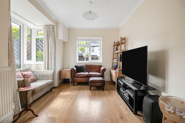 4, Chestnut Drive, Berkhamsted photo 4