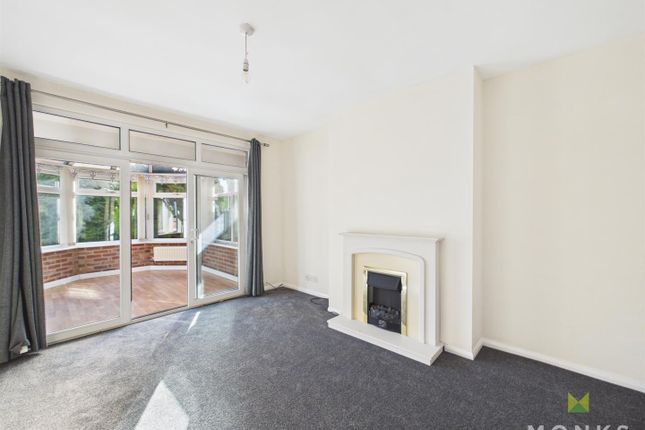 2, The Paddocks, Old Chirk Road, Gobowen photo 2