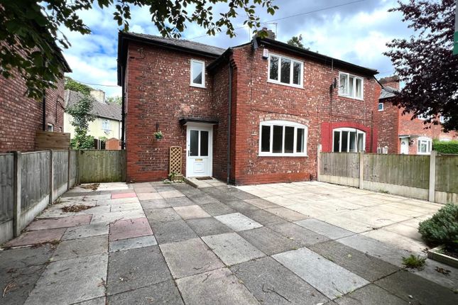 3-bed house on 105, Catterick Road, Didsbury, £1,950/mo