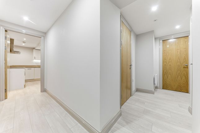 Flat 17, Leeds photo 4