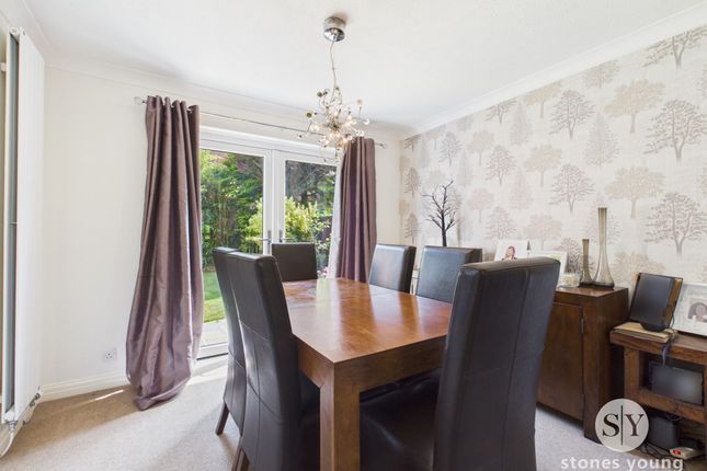 25 The Dales, Blackburn photo 4