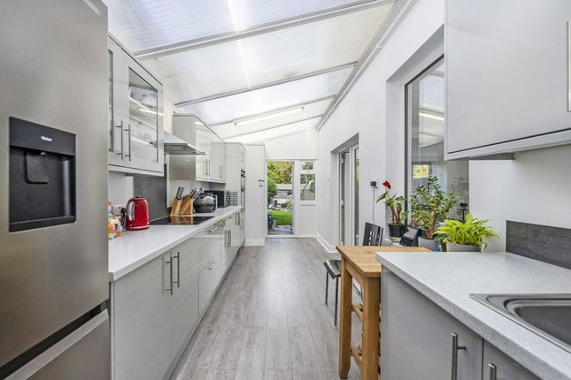 Property for sale in Hertford Road, London