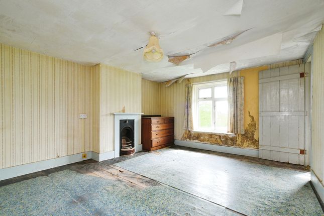 Semi-detached house for sale in Salisbury Road, Shipton Bellinger, Tidworth