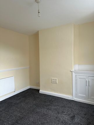 Waterbarn Street, Burnley photo 2