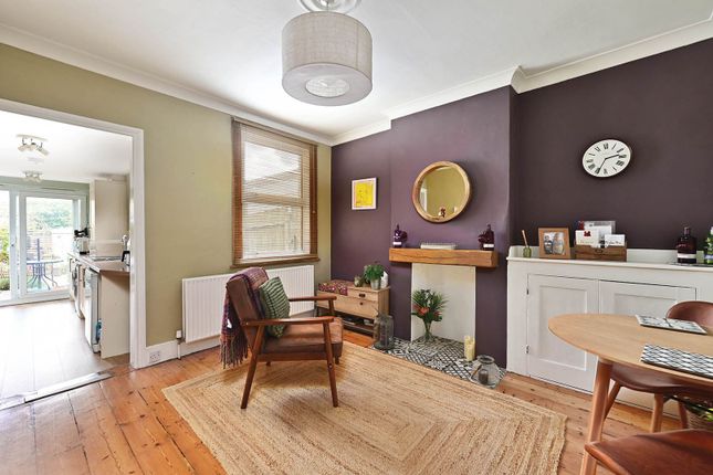 5, York Road, Farnborough photo 4