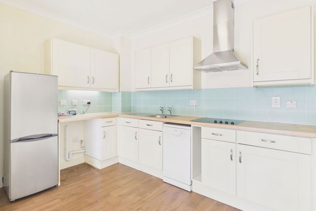 Leggyfield Court,41, Redford Avenue, Horsham photo 2