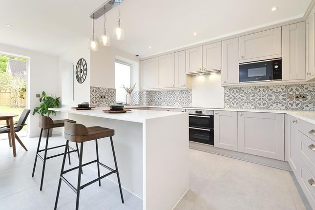 7a, Kennel Close, Fetcham photo 3