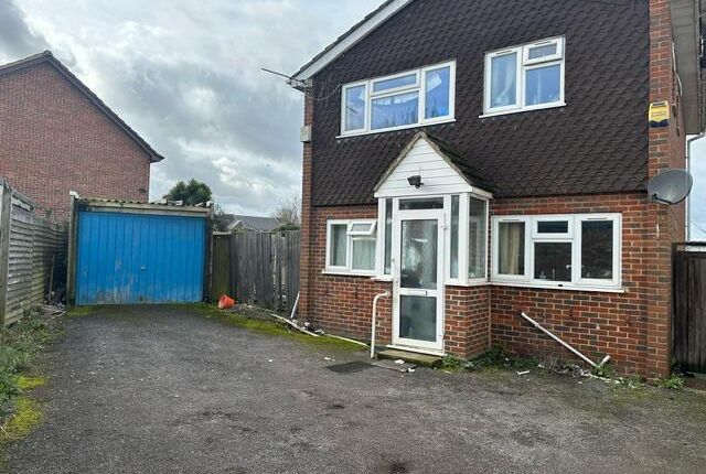 Thumbnail Detached house to rent in Woodstock Garden, Hayes