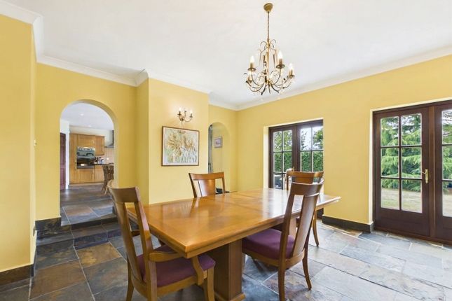 3 Manor Green, North Frodingham, East Riding of Yorkshire photo 4